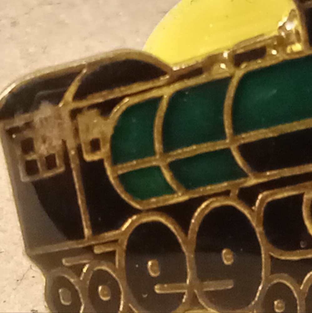 Steam Engine Train Pin - Picture 5 of 9